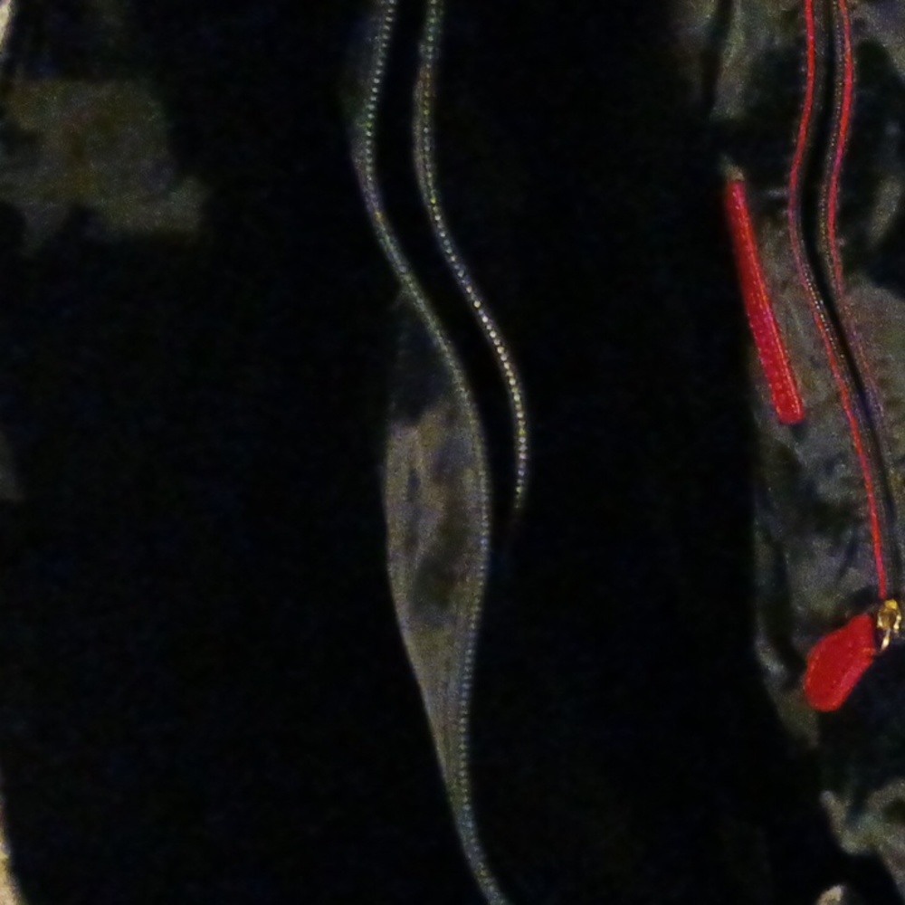 Tommy Hilfiger bag - Picture 2 of 2